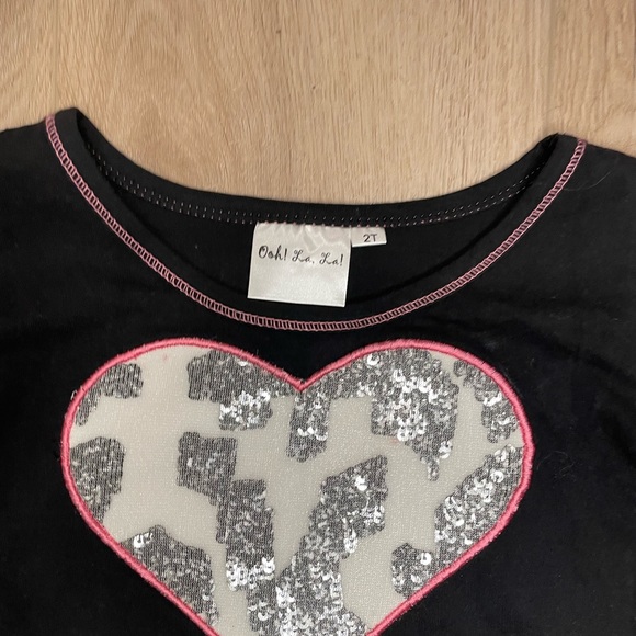 Ooh! La, La! Couture black crop top with heart graphic - Picture 2 of 3